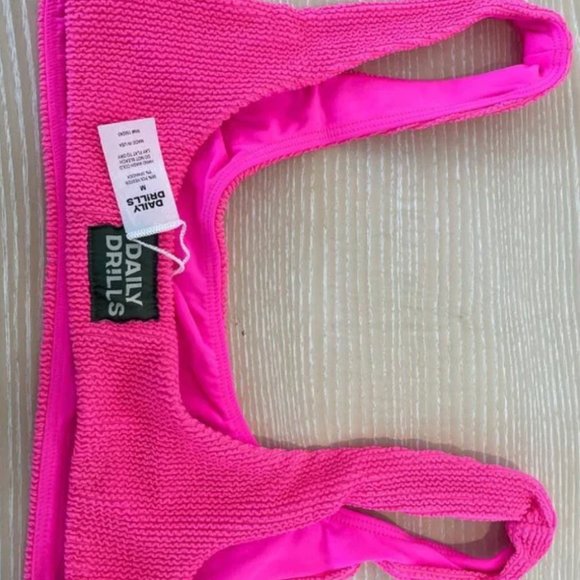 DAILY DRILLS WAVY BIKINI TOP - Picture 3 of 4